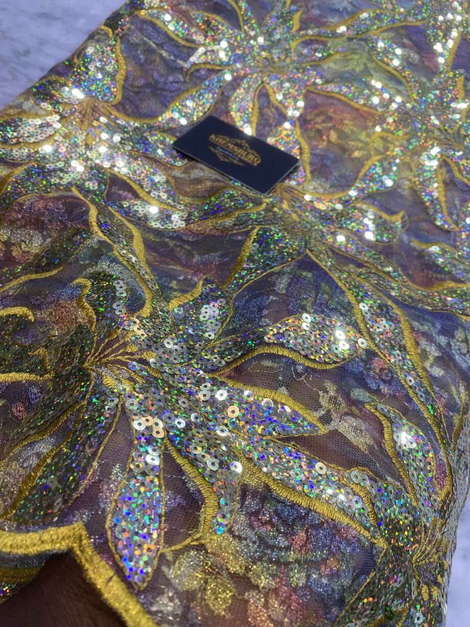 Viola Lace