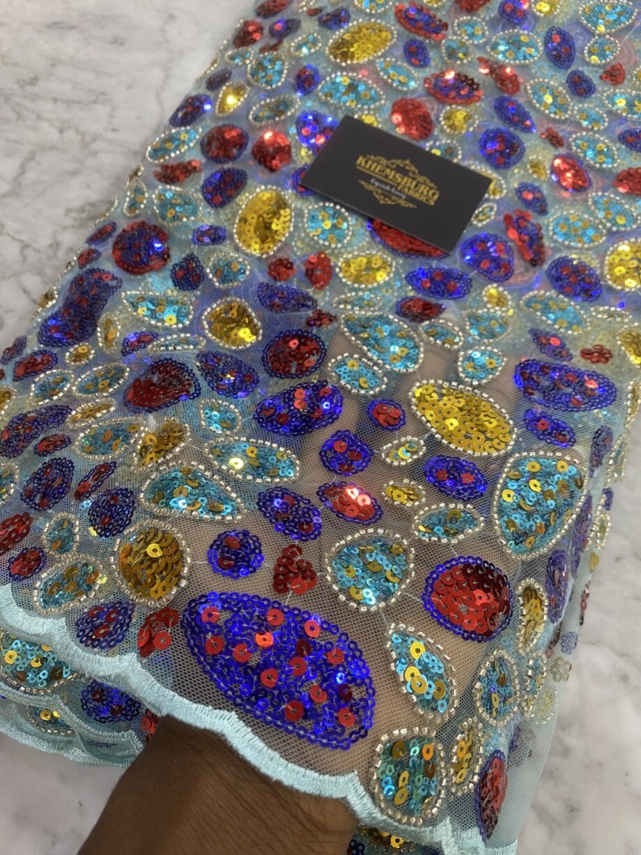 Gesa Beaded Lace