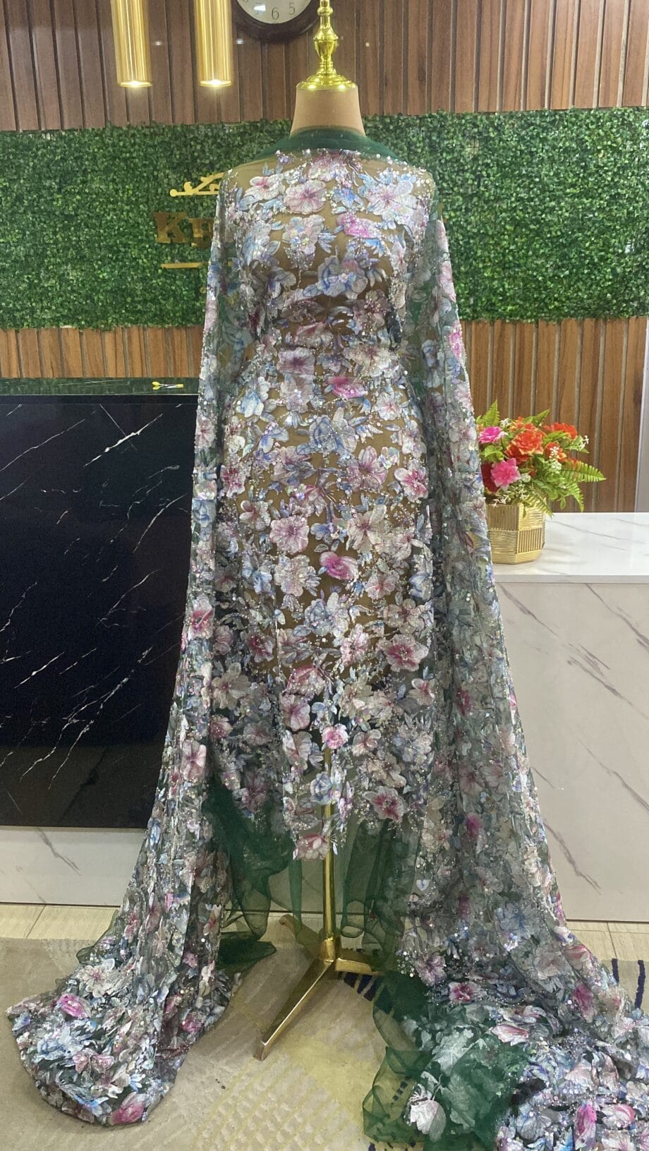 Ariana Beaded