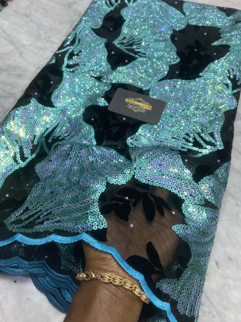 Lizzie Exclusive Lace