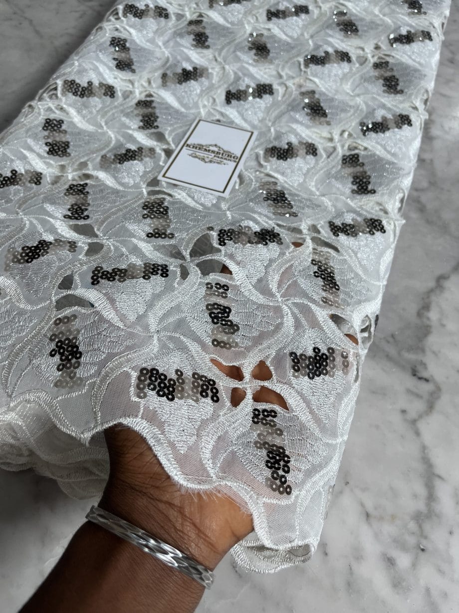 Ella Organza